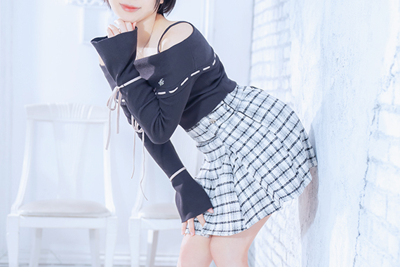 ���� �݂���